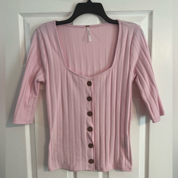Free People Tops - NWOT. Free People Pink Ribbed Button-Front Top